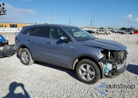 2022 Kia Sorento Lx z USA, uszkodzony, nr VIN 5XYRGDLC6NG087145